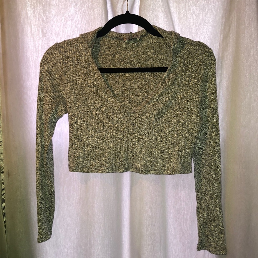 Medium Crop Top Sweater